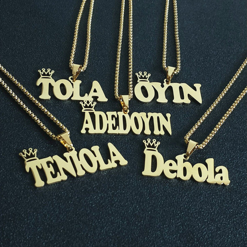 Name_Crown_Necklace_All