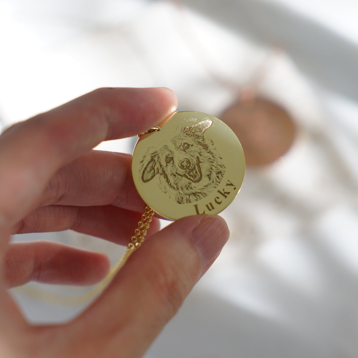 Pet_Portrait_Necklace_Laser