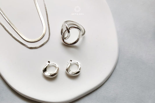 Sterling Silver vs. Silver: What’s the Difference?