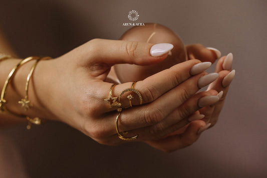 Discover the hidden meanings of rings on each finger